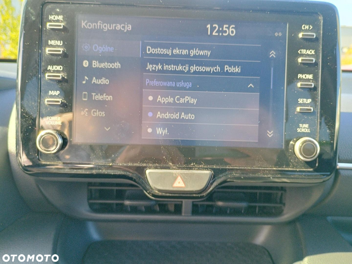 Toyota Yaris Hybrid 1.5 Comfort - 22