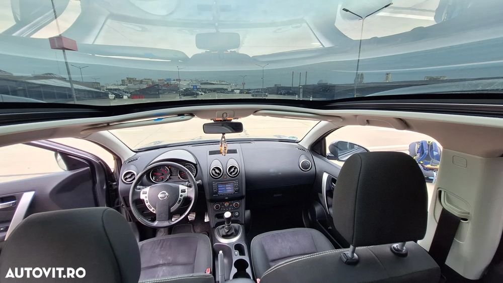 Nissan Qashqai+2 - 26