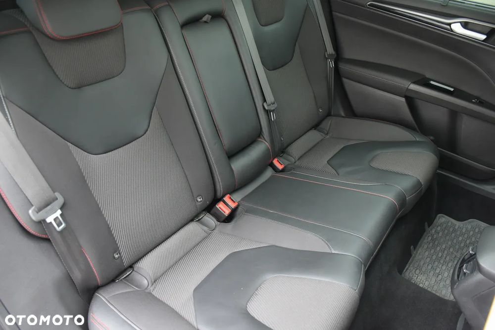 Ford Mondeo 2.0 TDCi STart-Stopp PowerShift-Aut ST-Line - 34
