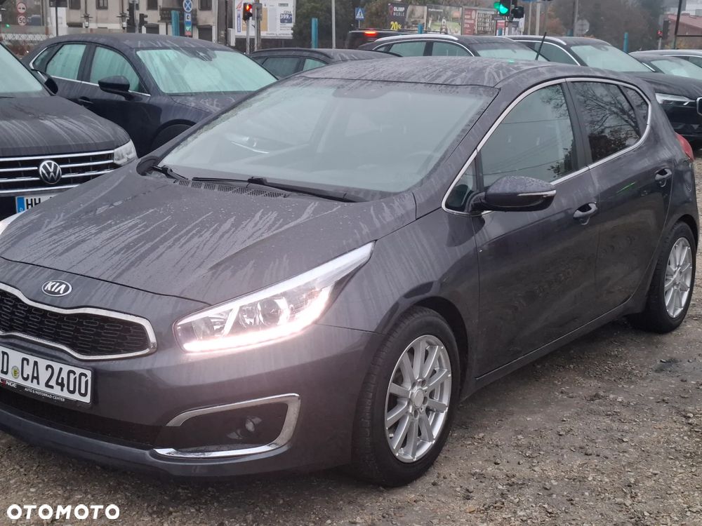 Kia Ceed - 3