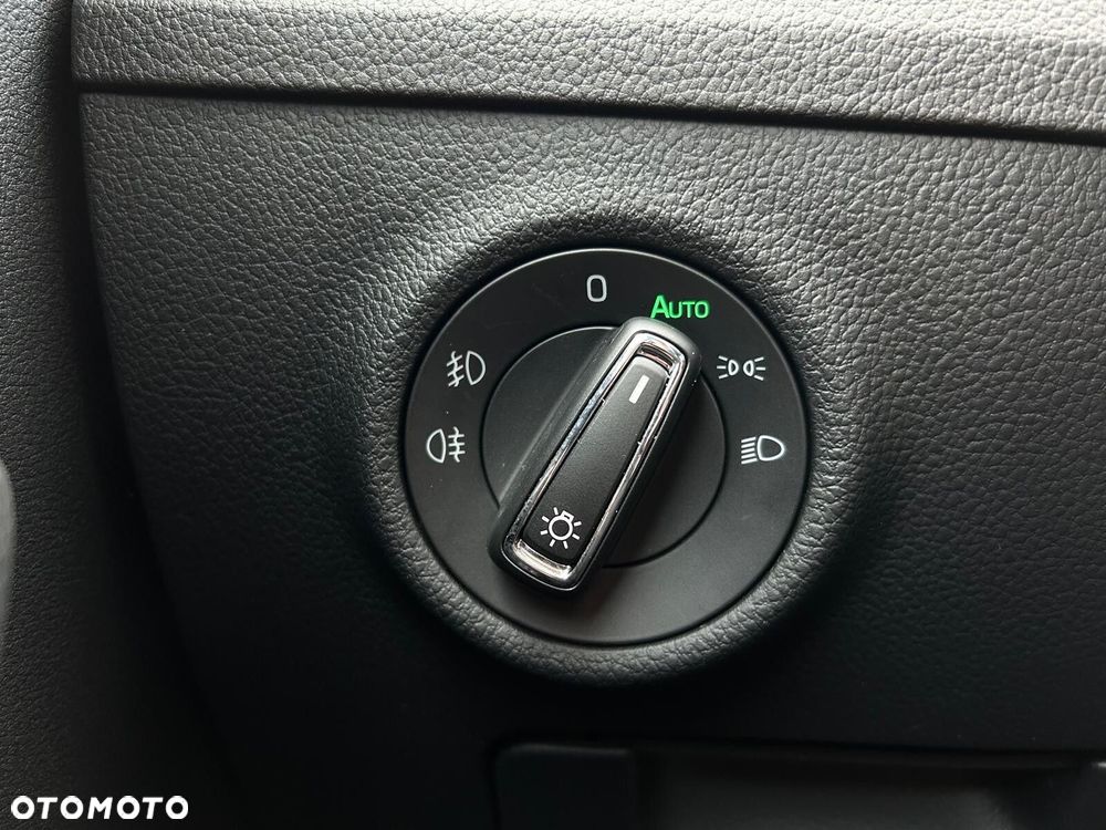 Skoda Superb 1.5 TSI ACT Ambition DSG - 20