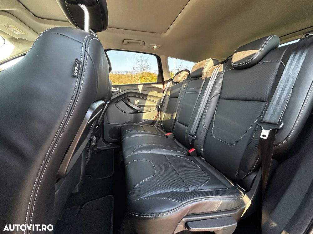 Ford Kuga 1.5 EcoBoost 4x4 Aut. Titanium - 14