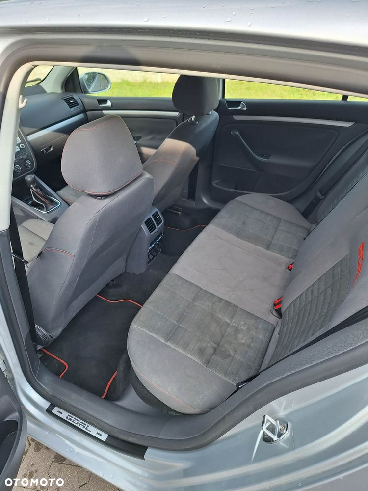 Volkswagen Golf 1.9 TDI Goal - 11