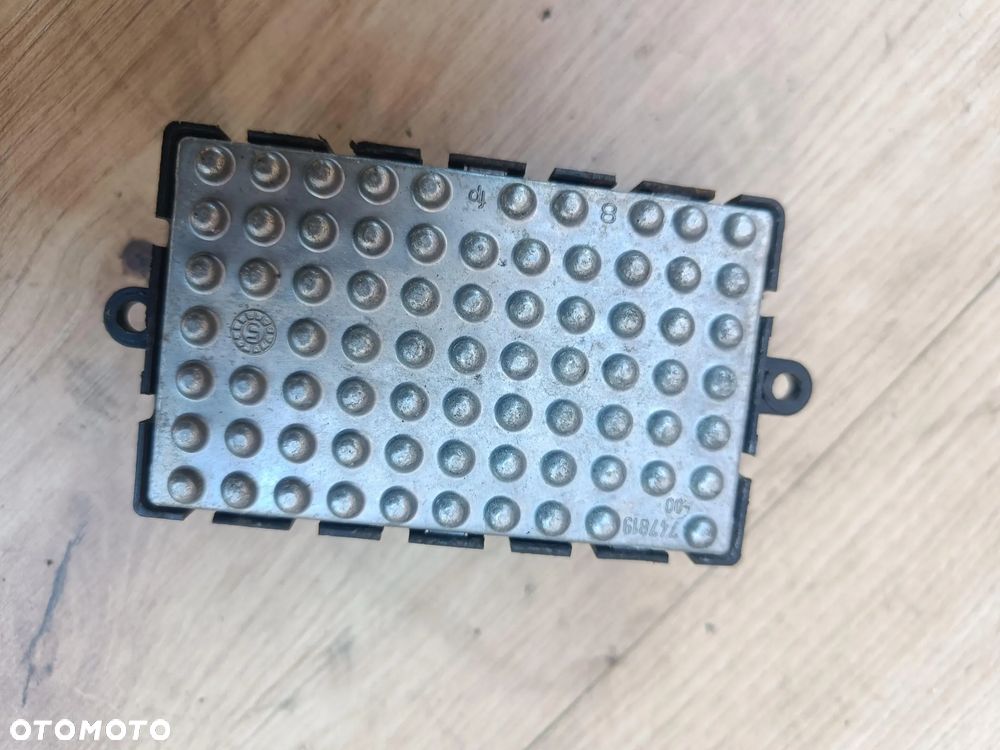 BMW E60 E61 REZYSTOR OPORNIK DMUCHAWY 6988425 - 2