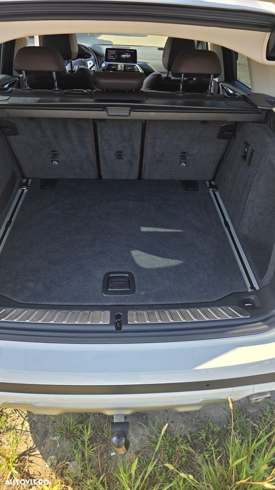 BMW X3 xDrive20d AT xLine - 11