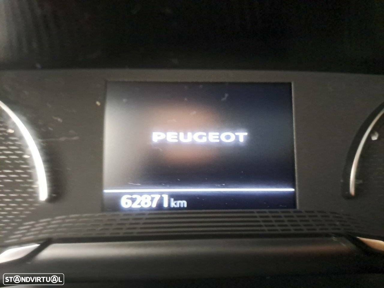 Peugeot 2008 1.5 BlueHDi Active Pack - 13