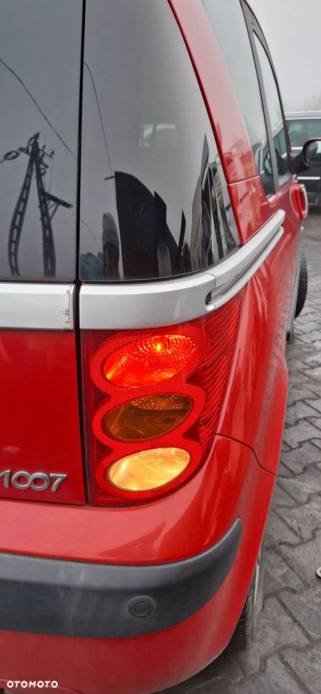 Peugeot 1007 1,4 b 2005 na części - 12