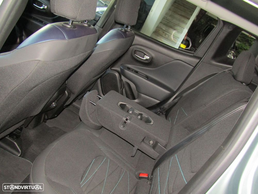 Jeep Renegade 1.5 TG e-Hybrid Upland DCT - 14