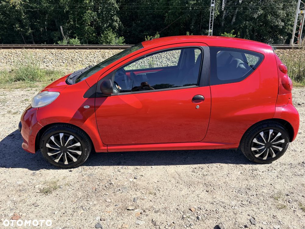 Peugeot 107 - 1