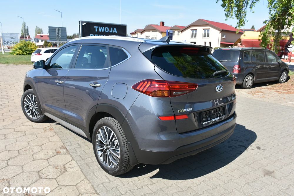 Hyundai Tucson - 4