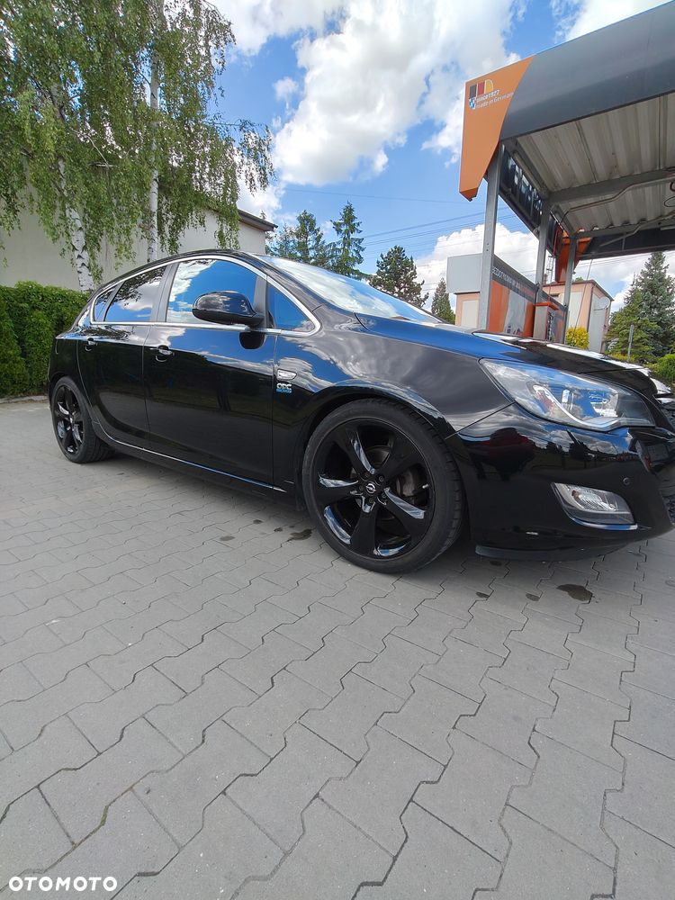 Opel Astra 1.4 Turbo Cosmo - 34