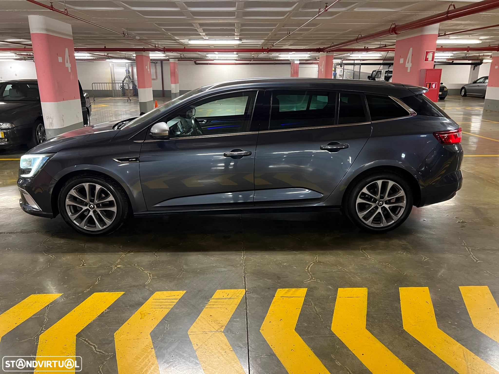 Renault Mégane Sport Tourer 1.5 dCi GT Line EDC J18 - 6
