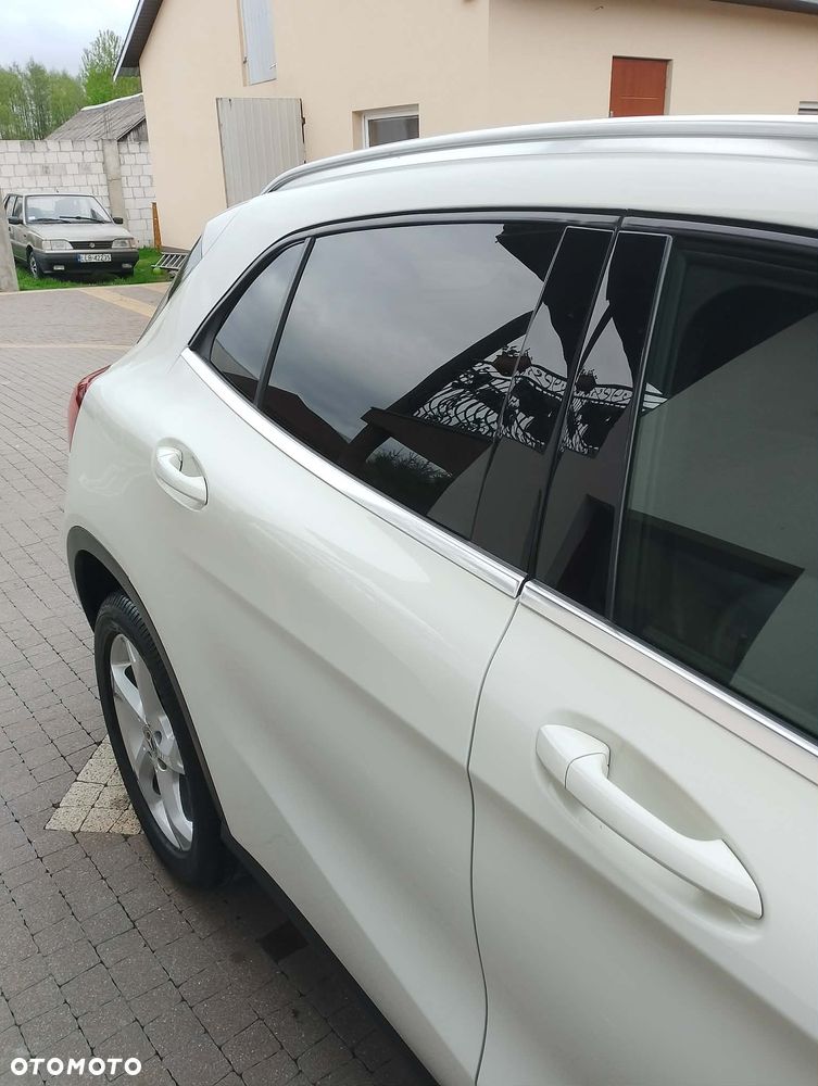 Mercedes-Benz GLA 250 7G-DCT Style - 14