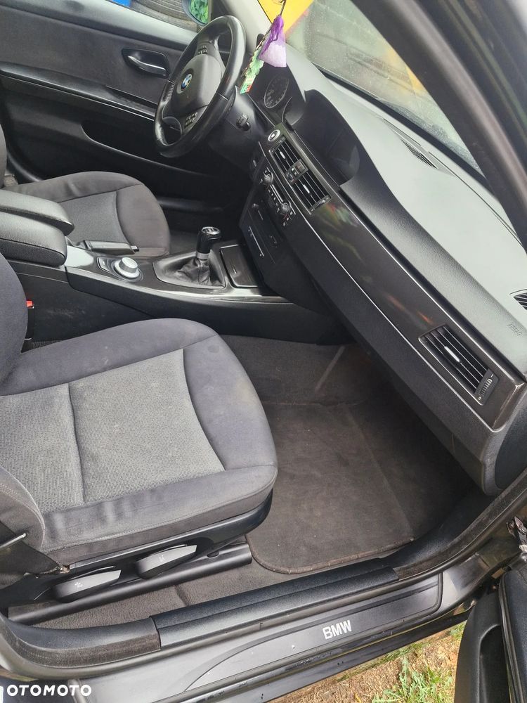 BMW Seria 3 - 19