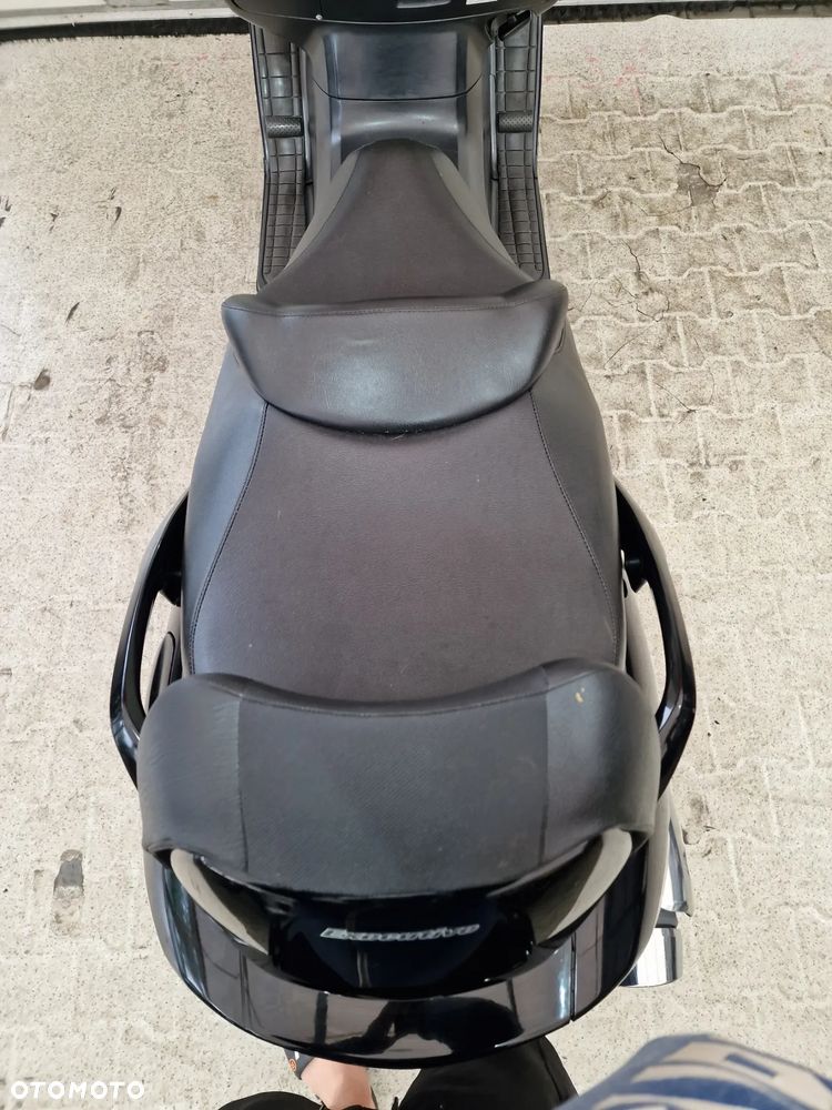 Suzuki Burgman - 29