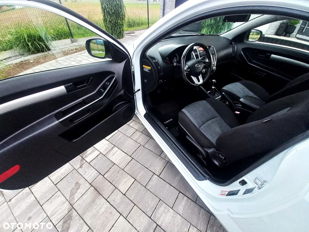 Kia ProCeed 1.6 CVVT Spirit - 27