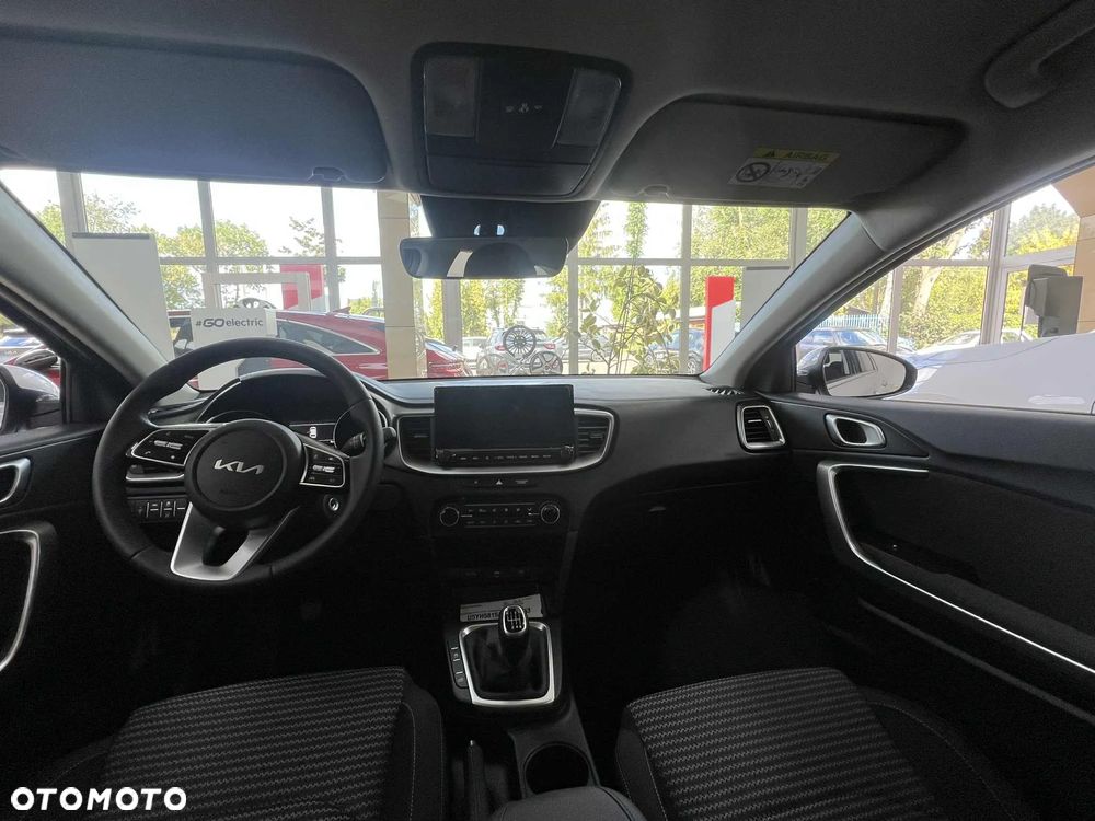 Kia Ceed 1.5 T-GDI M - 8