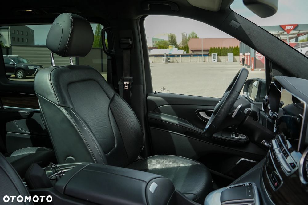 Mercedes-Benz Klasa V 300 d 4-Matic Exclusive 9G-Tronic (d³ugi) - 7