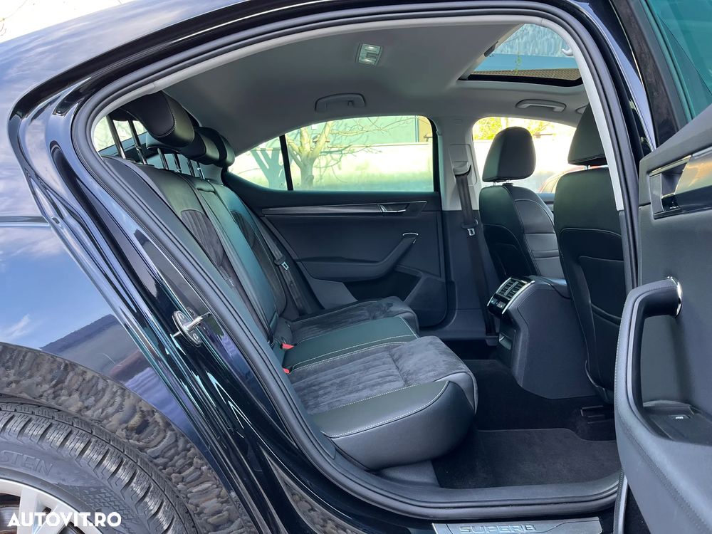 Skoda Superb 1.5 TSI DSG Sportline - 7