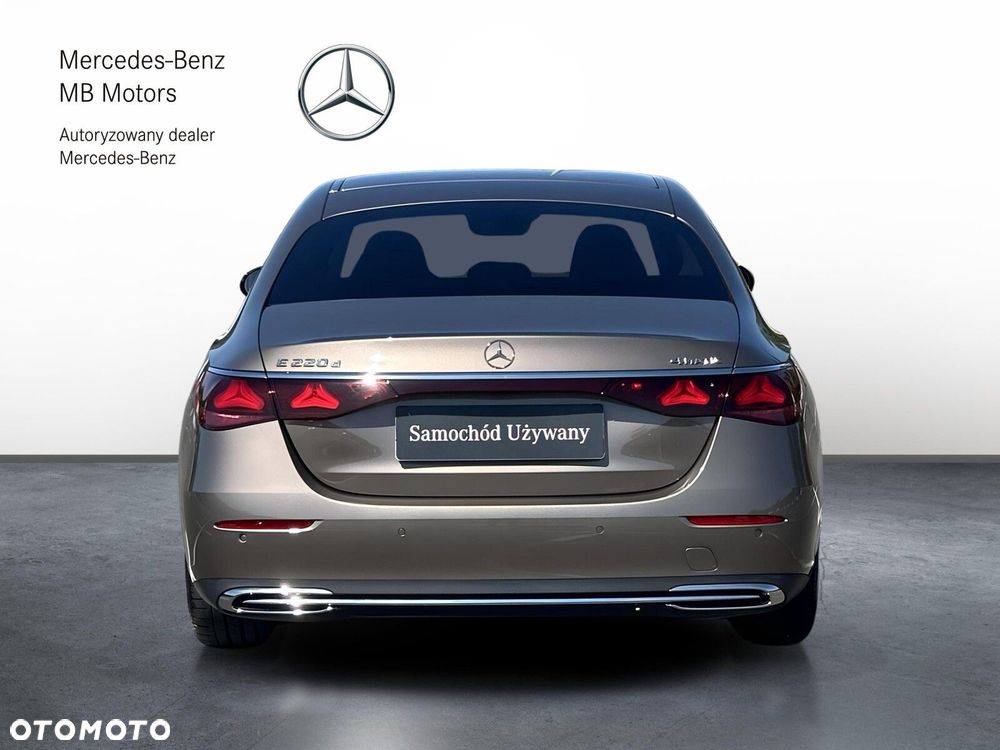 Mercedes-Benz Klasa E 220 d mHEV 4-Matic Exclusive 9G-Tronic - 5