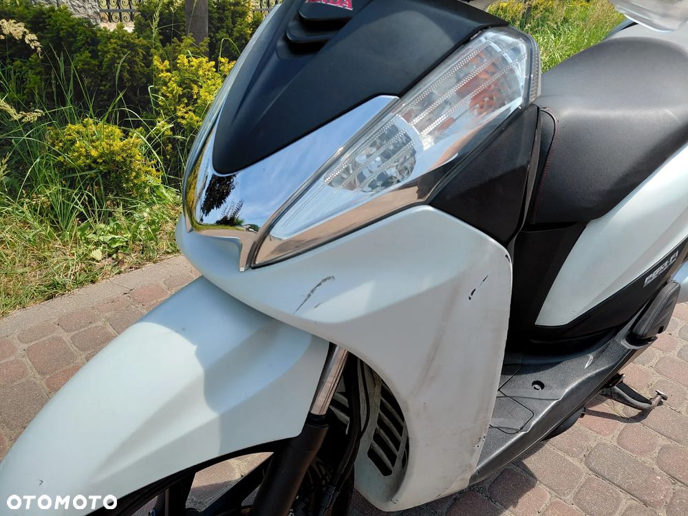 Honda SH - 15