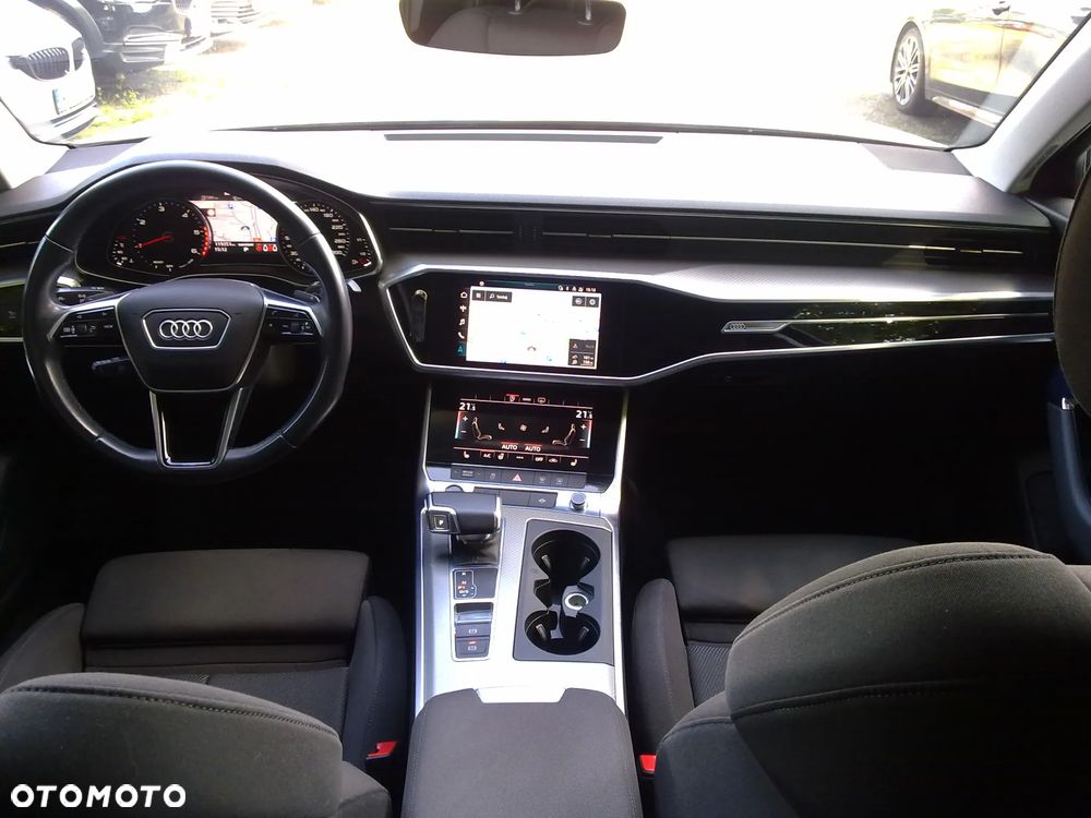 Audi A6 - 12