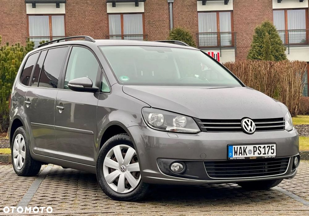Volkswagen Touran 2.0 TDI DSG Highline - 4