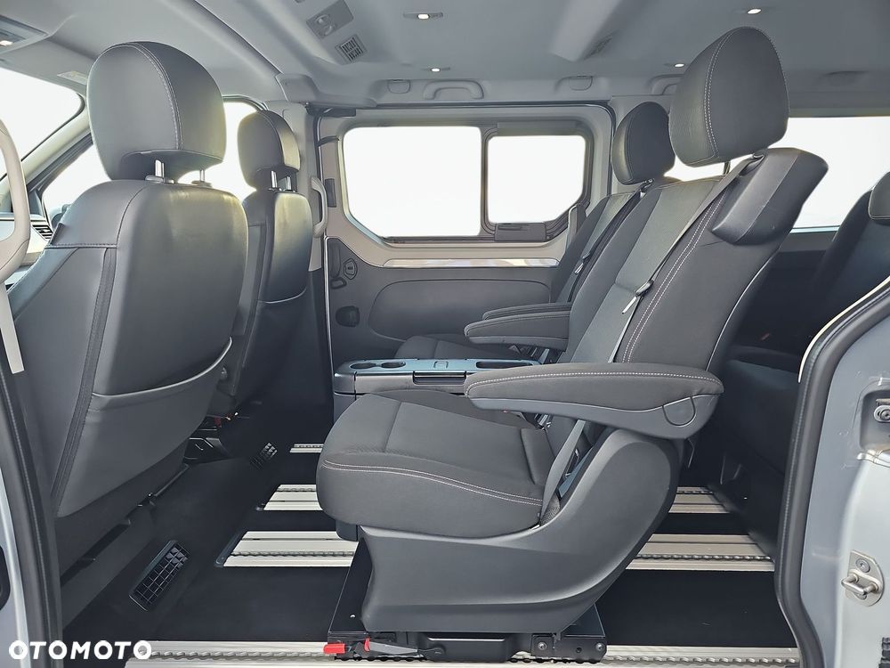 Renault Trafic Grand 2.0 dCi Escapade EDC - 24