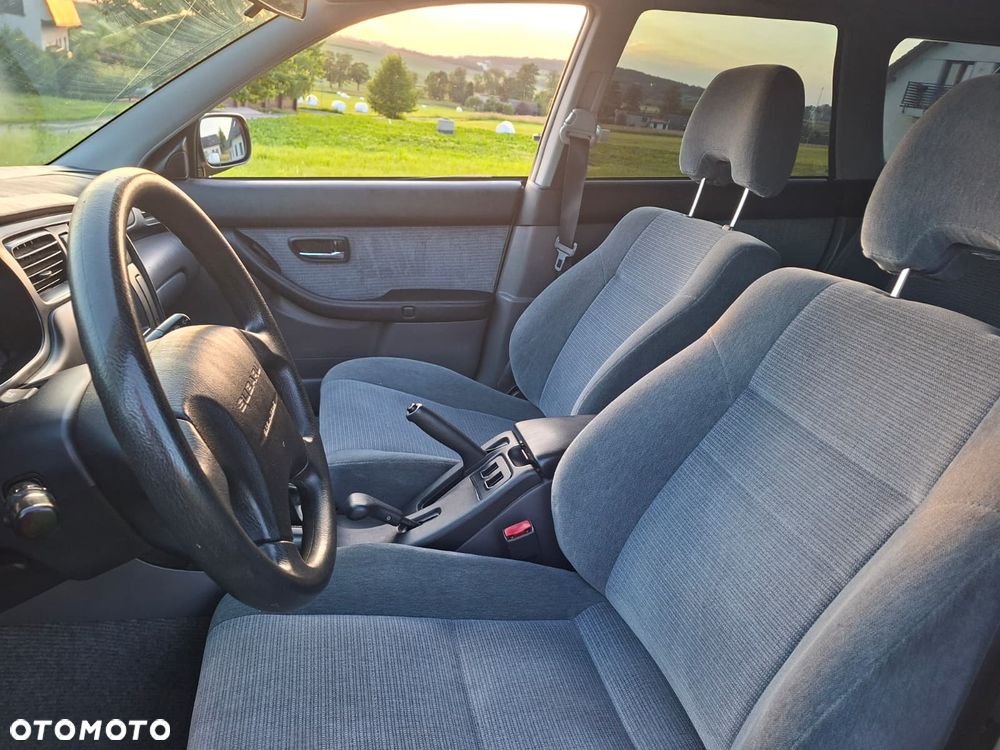 Subaru Legacy 2.0GL 16v 4x4 - 9