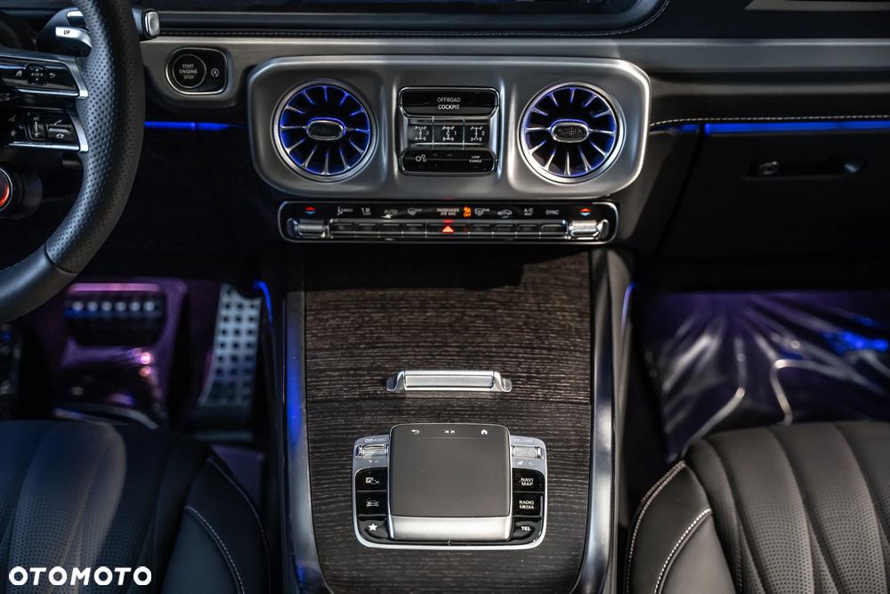Mercedes-Benz Klasa G AMG 63 mHEV 9G-TCT - 28