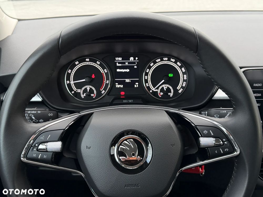 Skoda Fabia 1.0 TSI Style DSG - 27