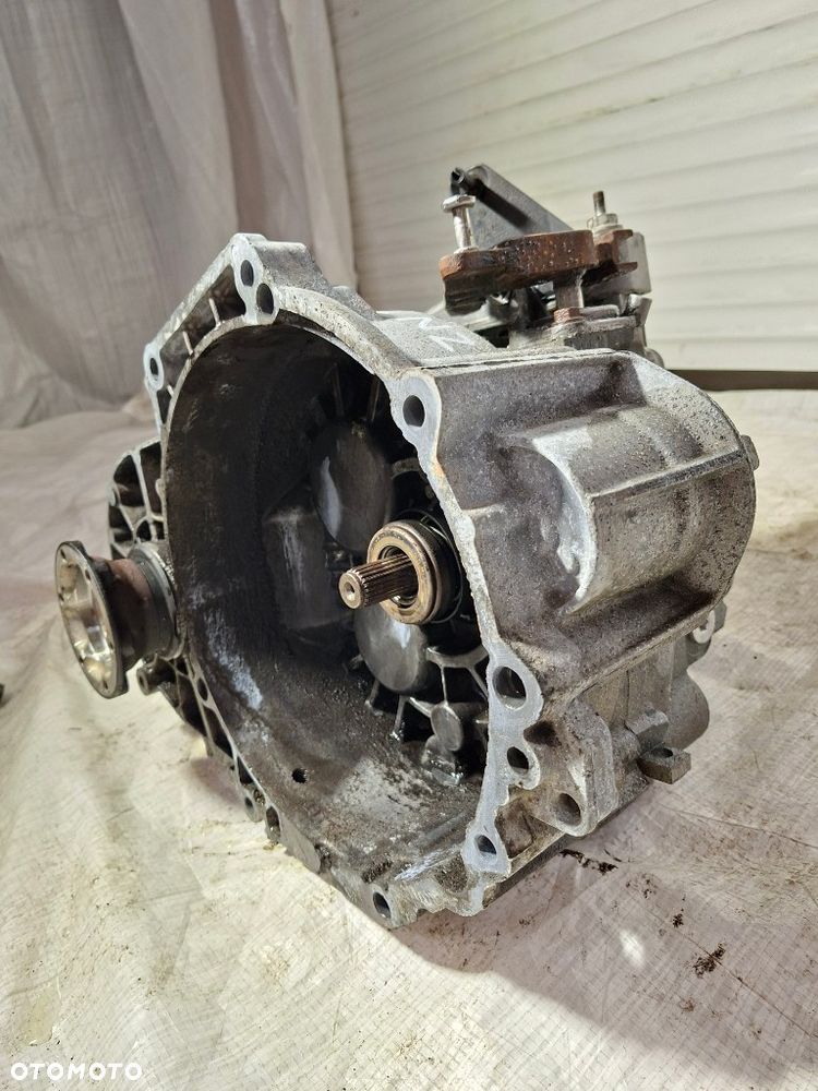 Skrzynia biegów LNZ start/stop 2.0TDI VW Passat B7 Audi A3 Golf Leon - 3