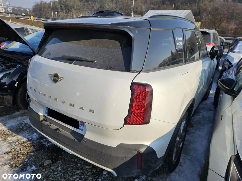 MINI Countryman C Classic Trim - 3