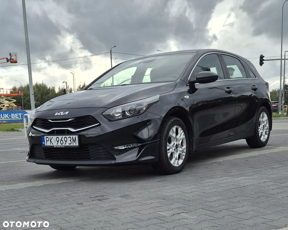 Kia Ceed 1.5 T-GDI M - 2
