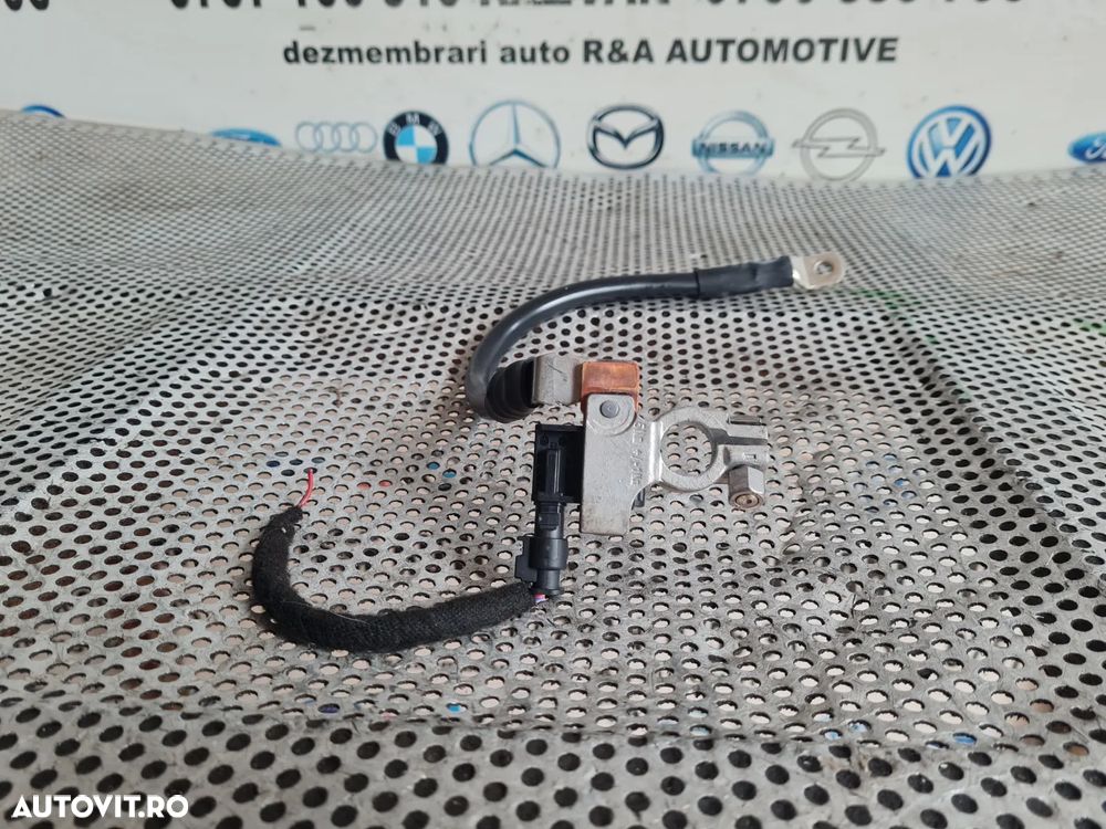 Borna Minus Negativa Audi A4 B8 A5 2.0 Tdi Euro 5 Motor CJC Cutie Automata NYM An 2012-2013-2014-2015 Volan Stanga Dezmembrez Audi A5 Facelift 2.0 Tdi Automat Motor CJC Cutie Automata NYM Volan Stanga Xenon Piele An 2012-2013-2014-2015 - 1