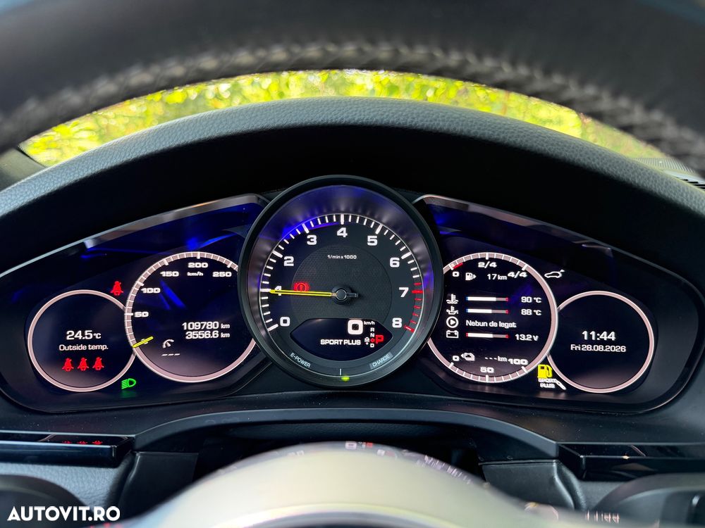 Porsche Cayenne E-Hybrid Tiptronic S - 25