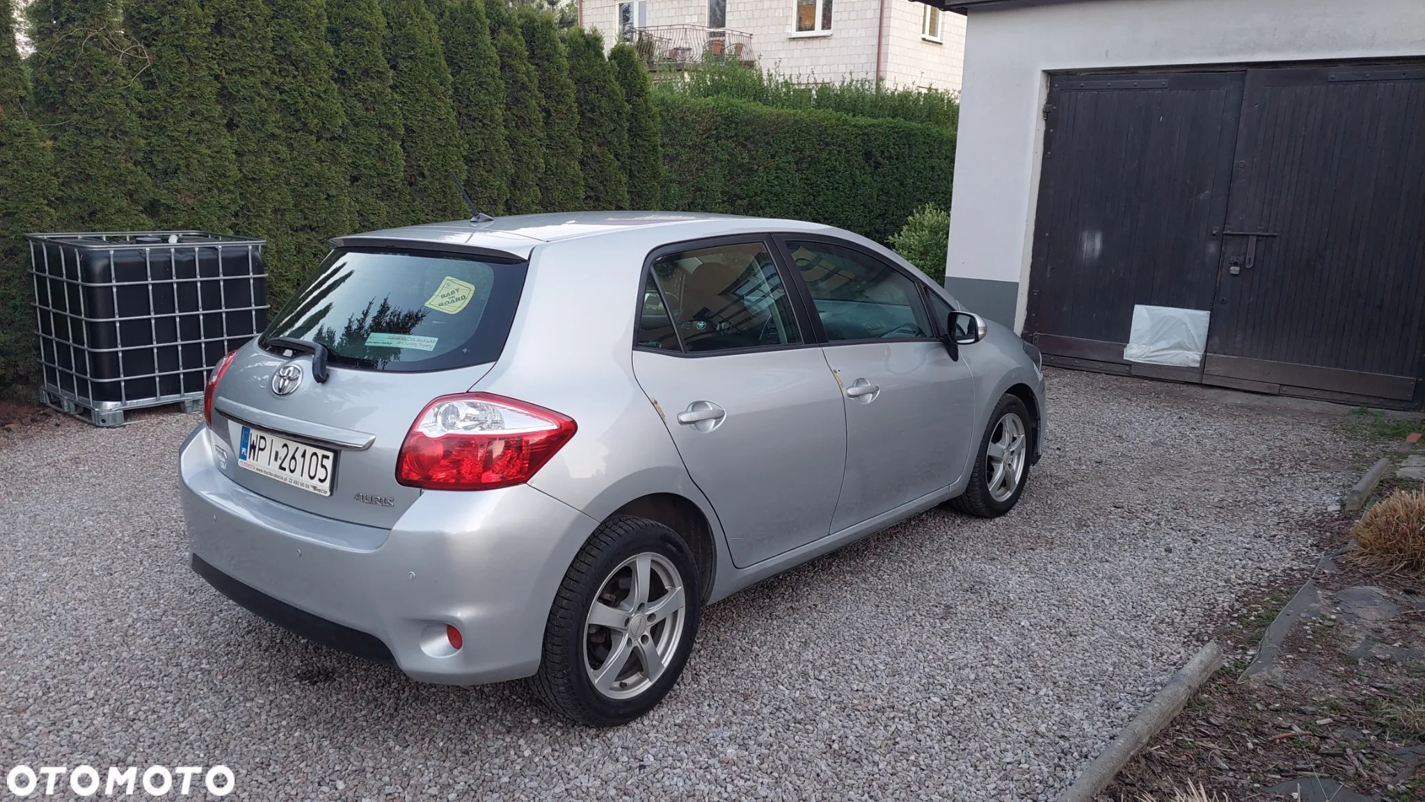 Toyota Auris - 2