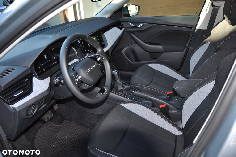 Skoda Scala 1.0 TSI Drive DSG - 10