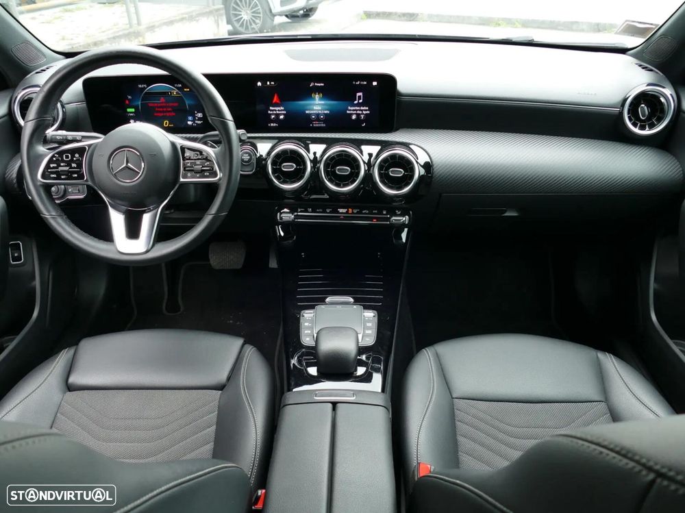 Mercedes-Benz A 250 e Style Plus - 33