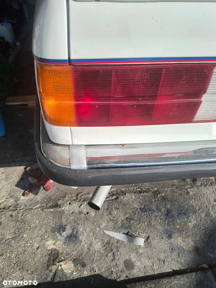 BMW Seria 3 325e - 17