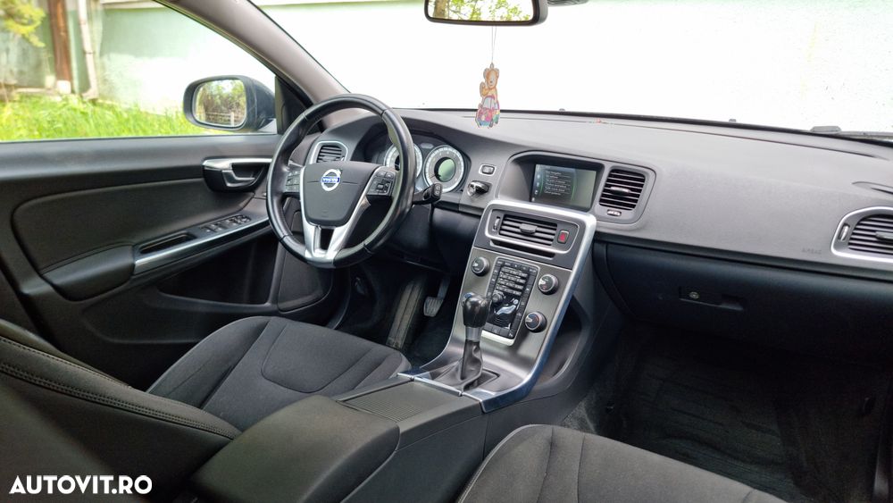 Volvo V60 T4 - 30
