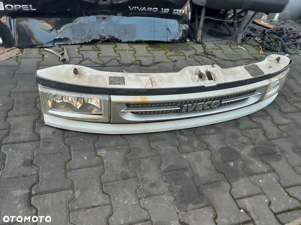 Wzmocnienie czołowe z lampami Iveco Daily 04r - 1