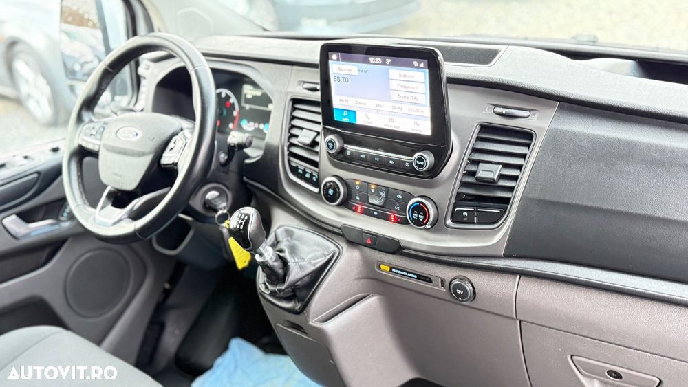 Ford Transit Custom - 28