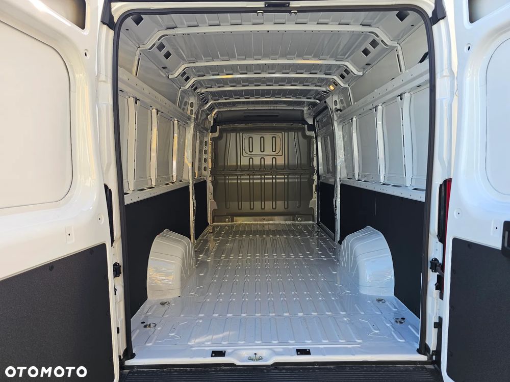 Fiat Ducato L4H2 - 12
