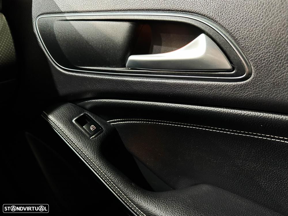 Mercedes-Benz A 180 d Urban - 27