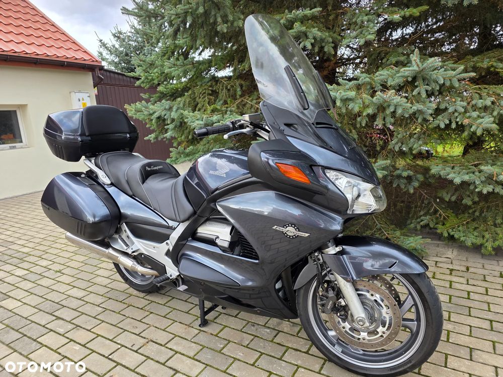Honda ST - 20