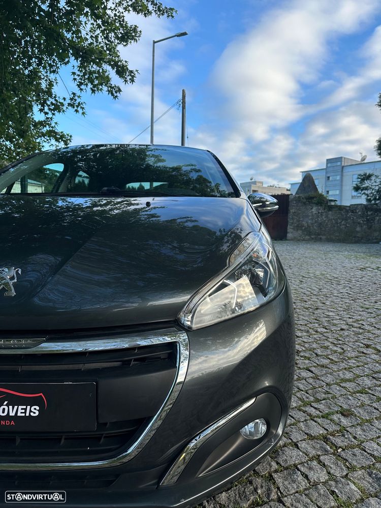 Peugeot 208 1.2 PureTech Style - 5