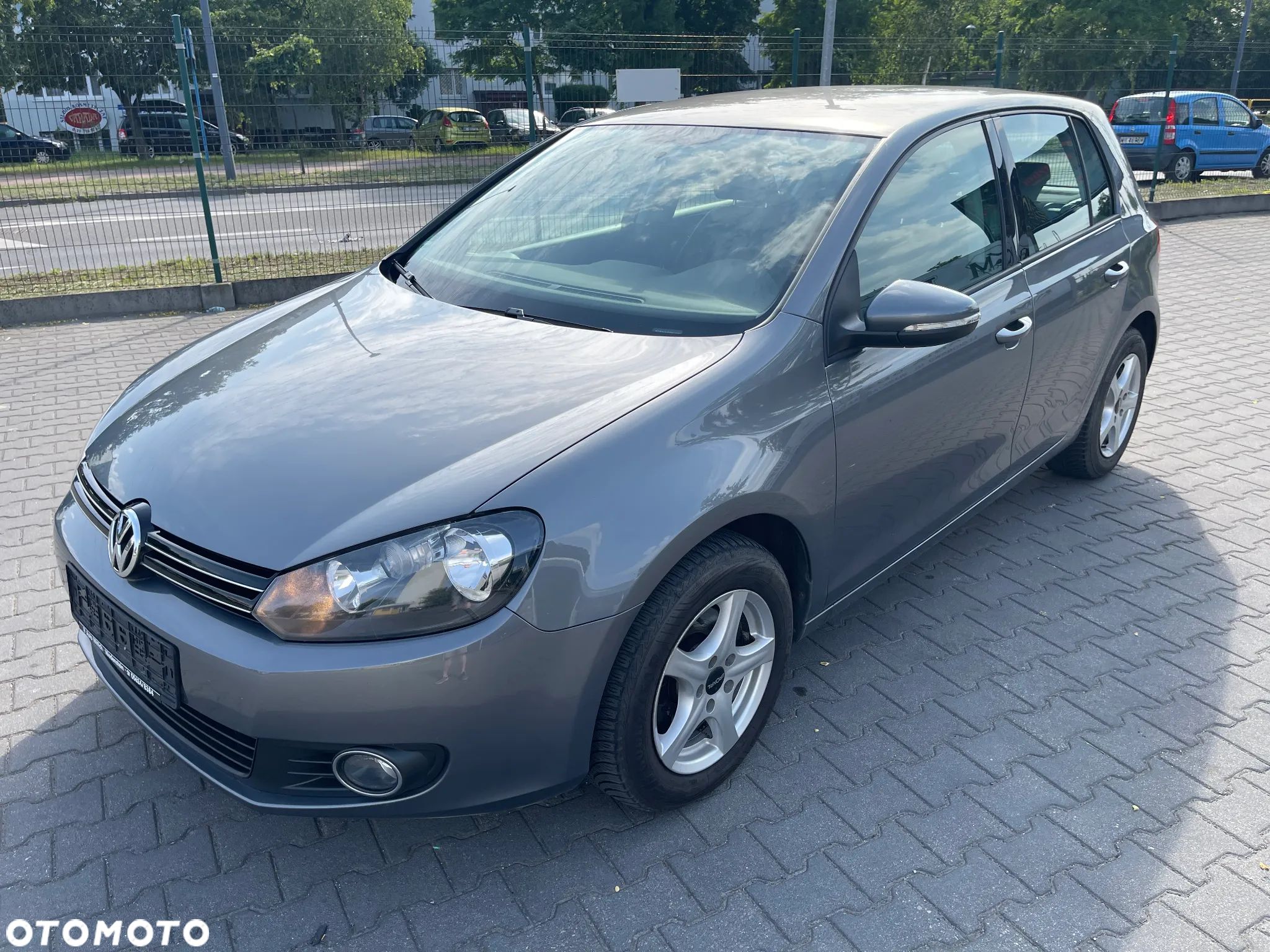 Volkswagen Golf 1.4 TSI Comfortline - 1