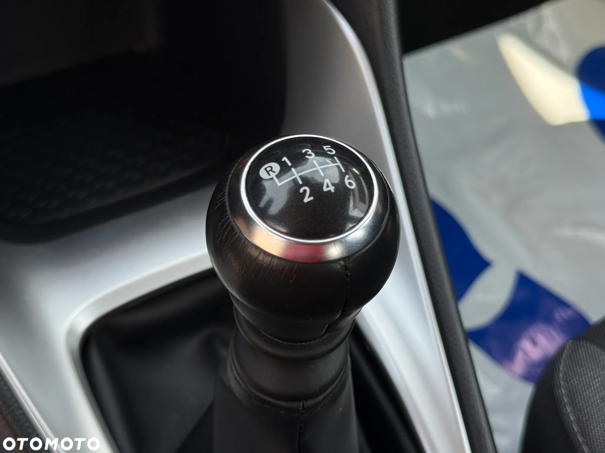 Toyota Yaris 1.5 Comfort - 22