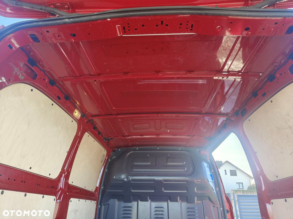 Mercedes-Benz VITO - 23